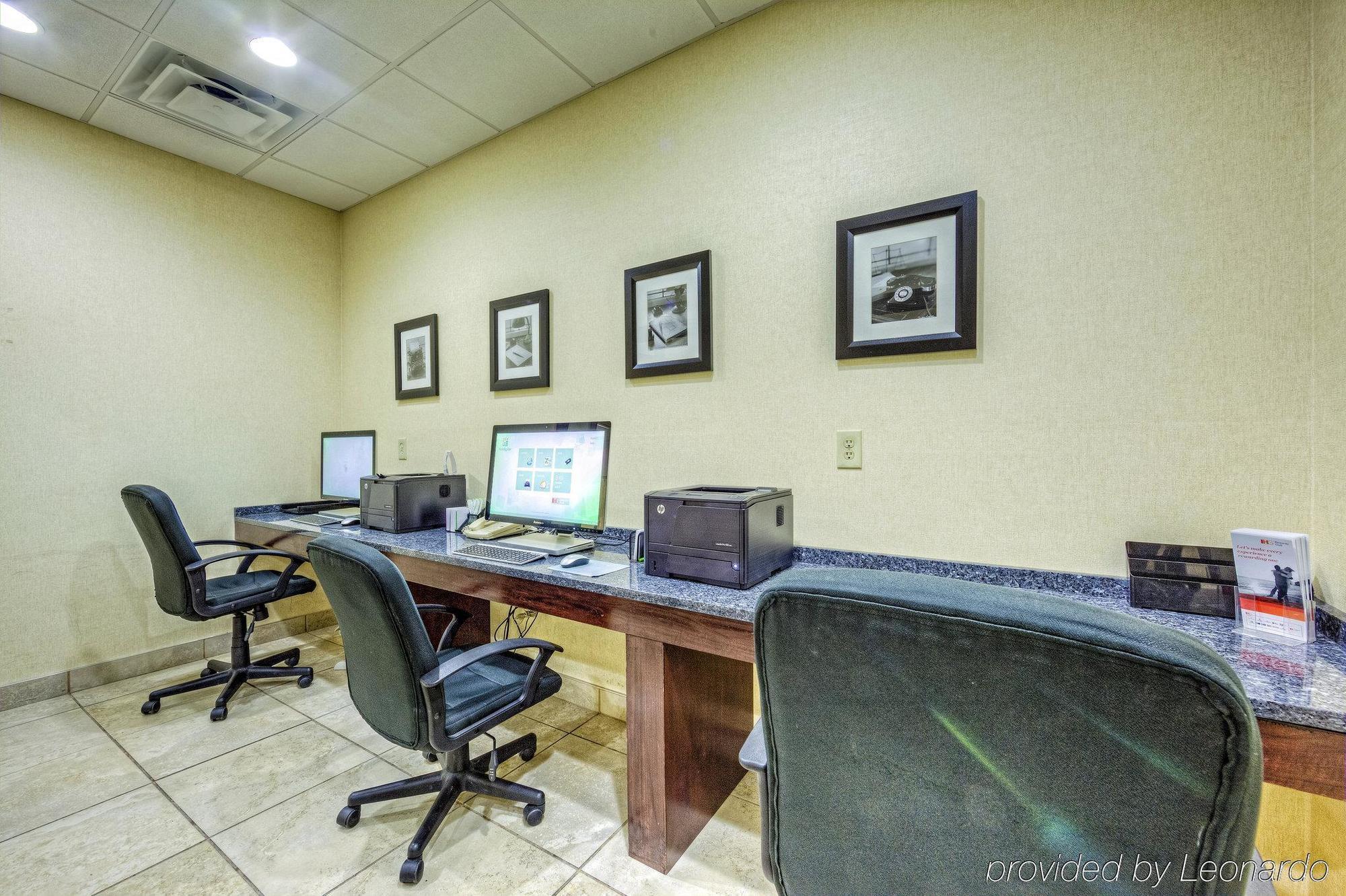 Holiday Inn Columbus North I-270 Worthington ภายนอก รูปภาพ