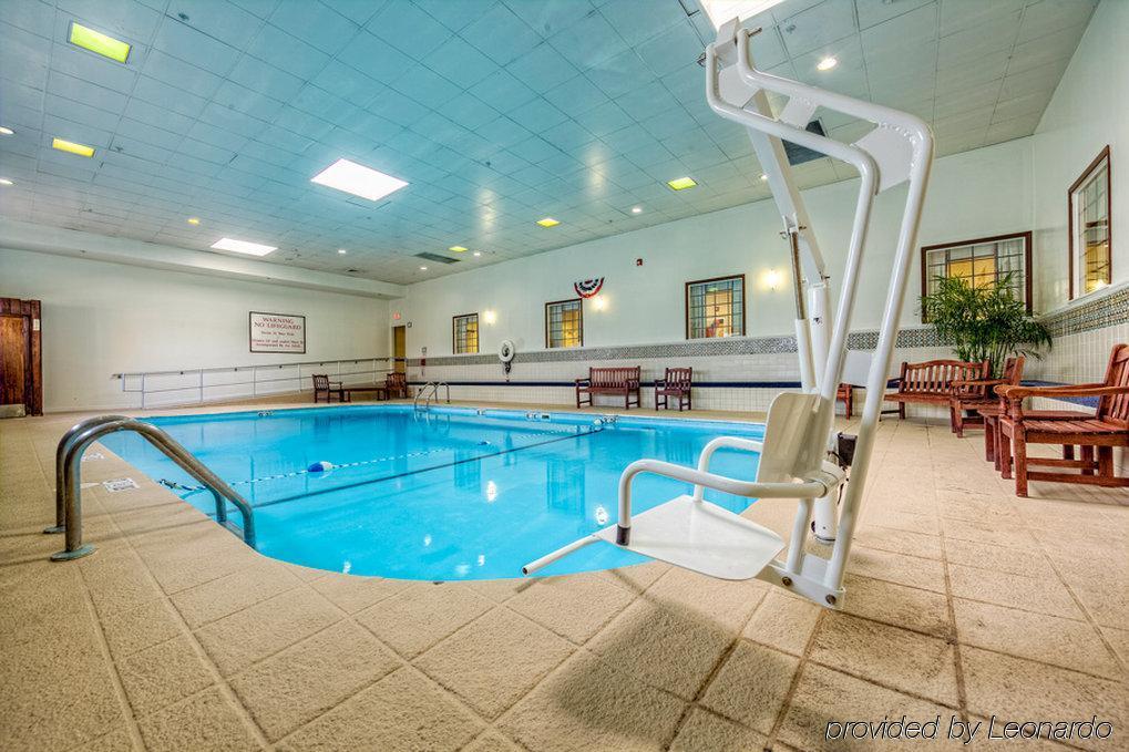 Holiday Inn Columbus North I-270 Worthington ภายนอก รูปภาพ